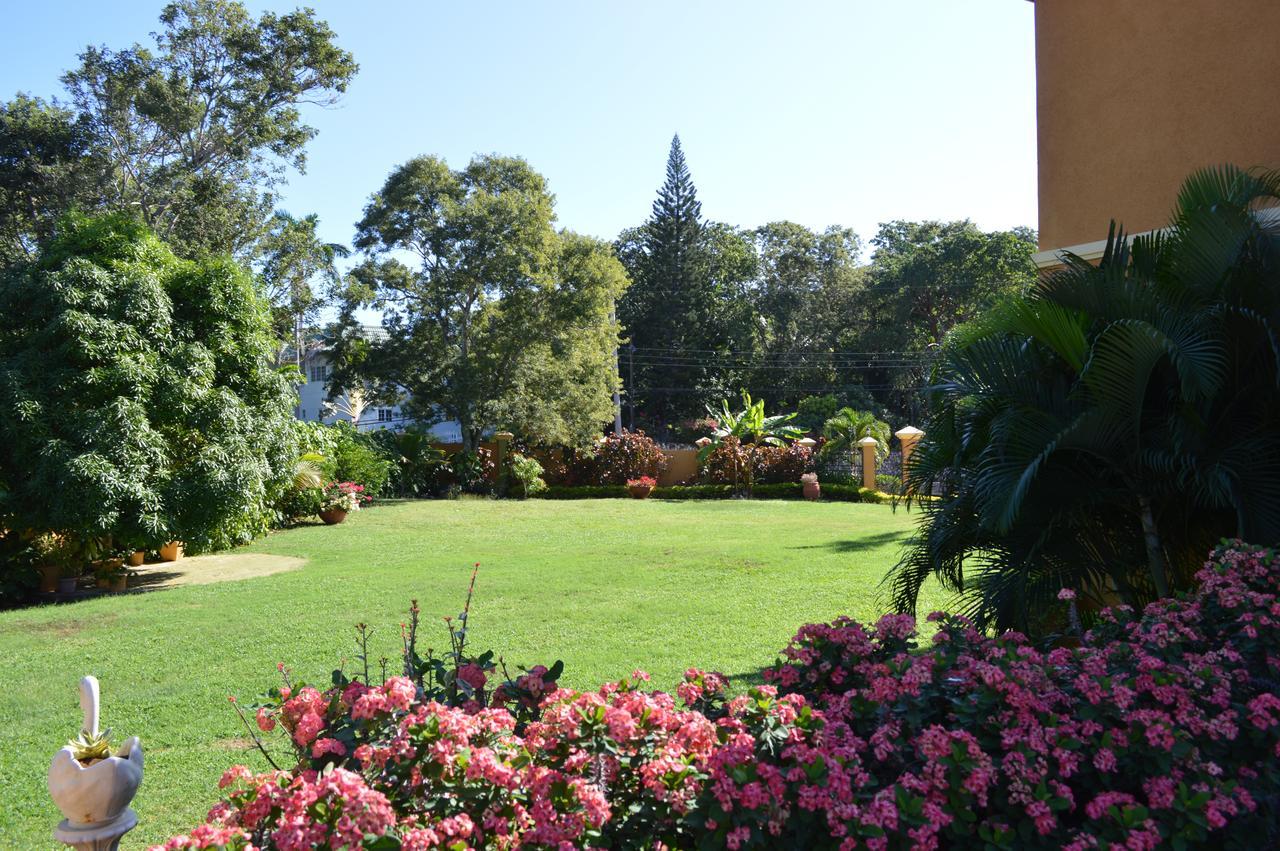 Milbrooks Resort Montego Bay Extérieur photo