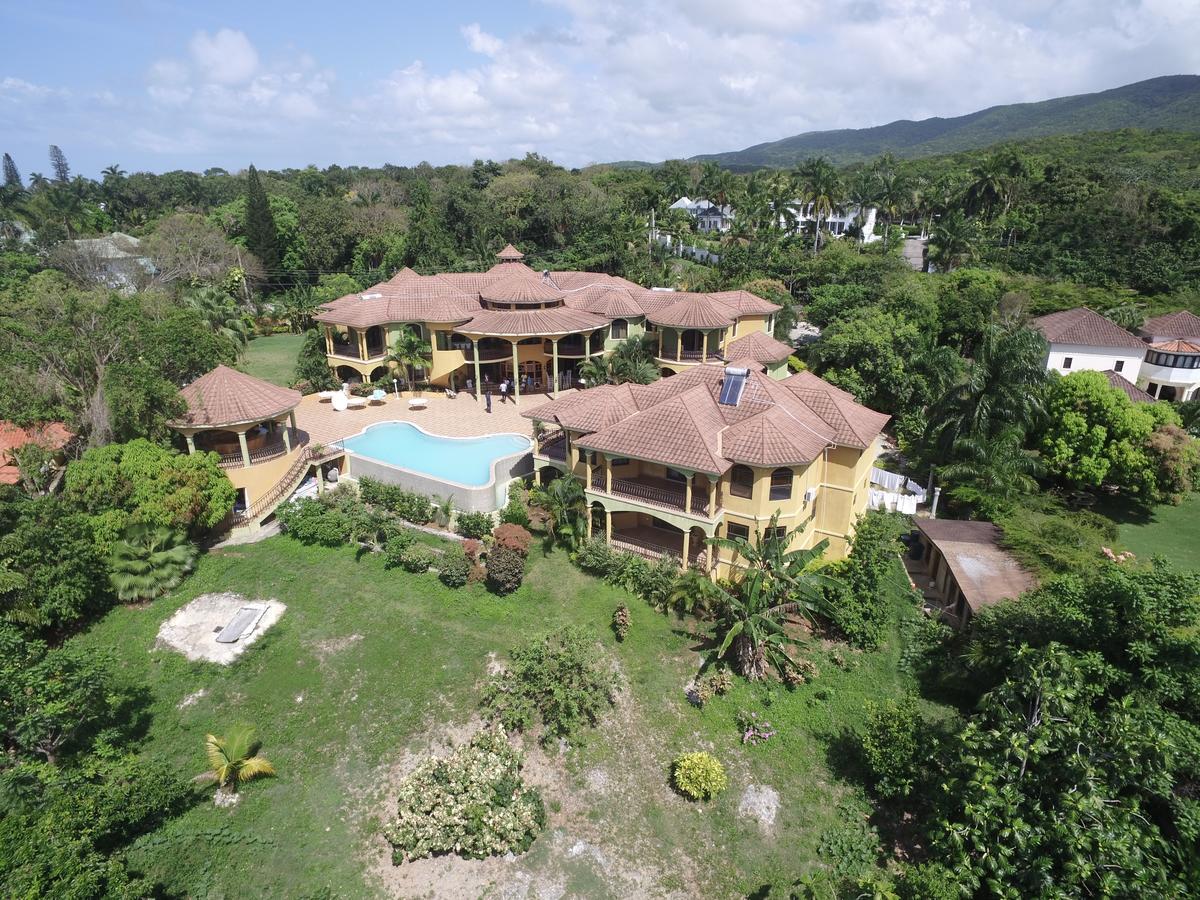 Milbrooks Resort Montego Bay Extérieur photo